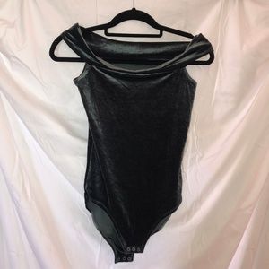 Off The Shoulder Velvet Bodysuit
